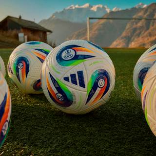 adidas Women EURO 2025