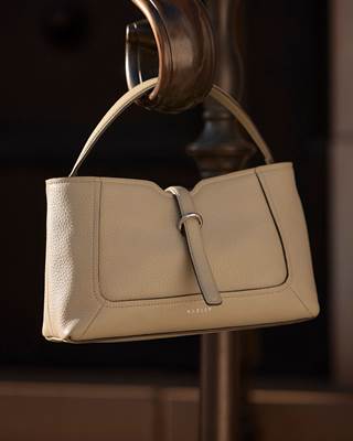 On Thursday 3rd July, shoppers can discover the latest styles from Radley’s Summer 2025 collection and enjoy complimentary refreshments in-store from 4pm.