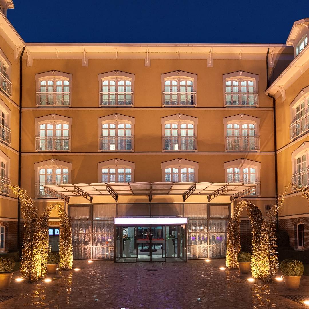 mercure centre