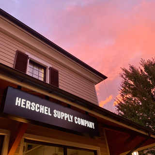 Herschel Sample Sale at McArthurGlen! Up to 70% off* 